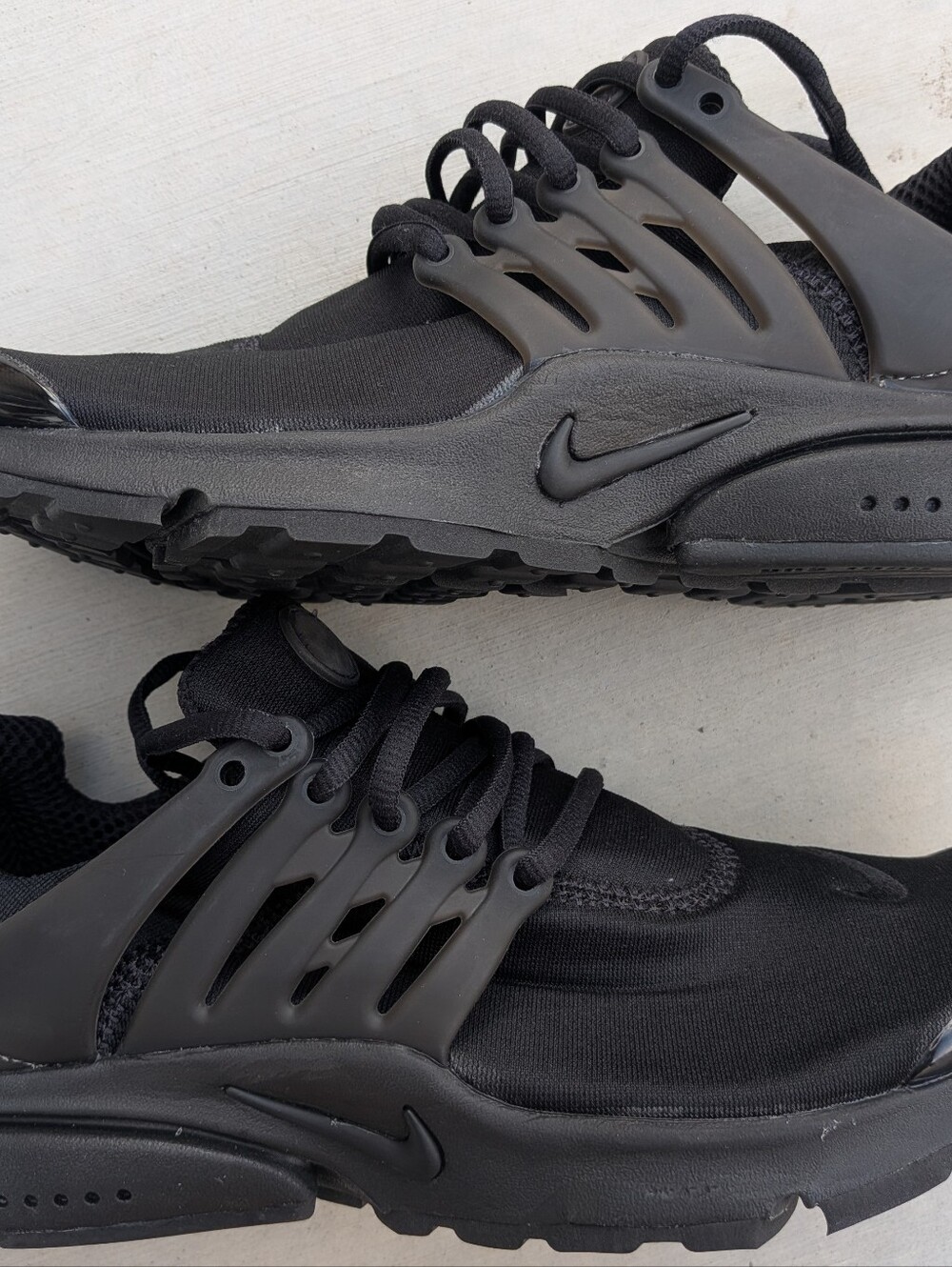 DS Nike Air presto triple black essential